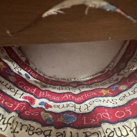 Vintage Sewing Bushel Basket Split Lid Floral Patriotic Theme - Picture 7 of 16